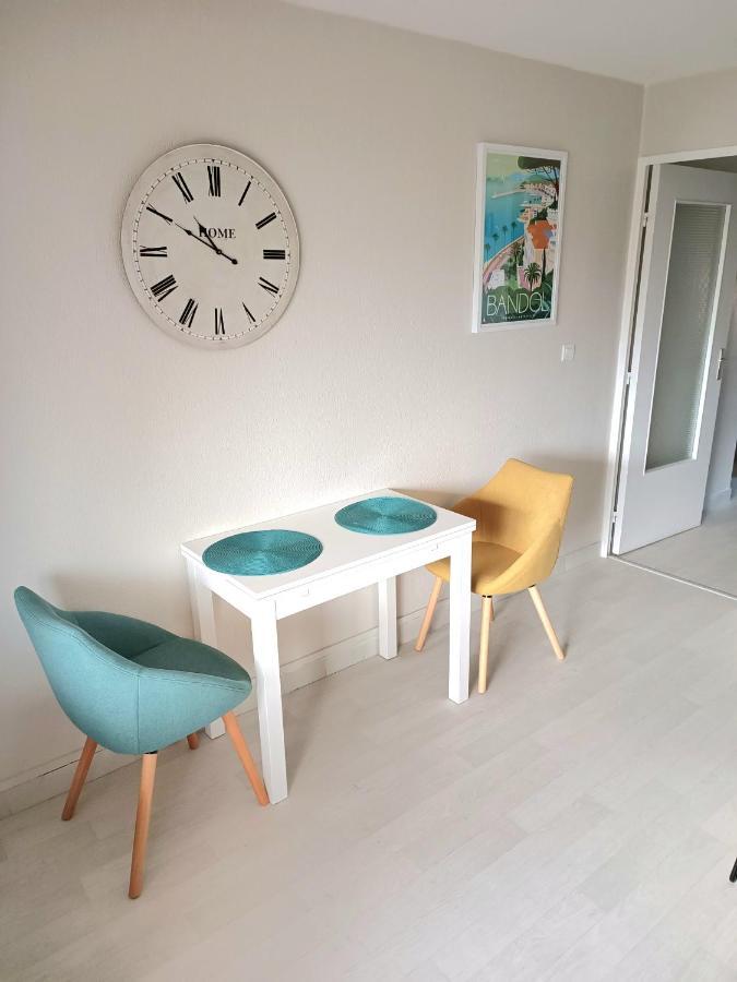 T2 Plage De Sable A 300M+ Parking Gratuit Bandol Bagian luar foto
