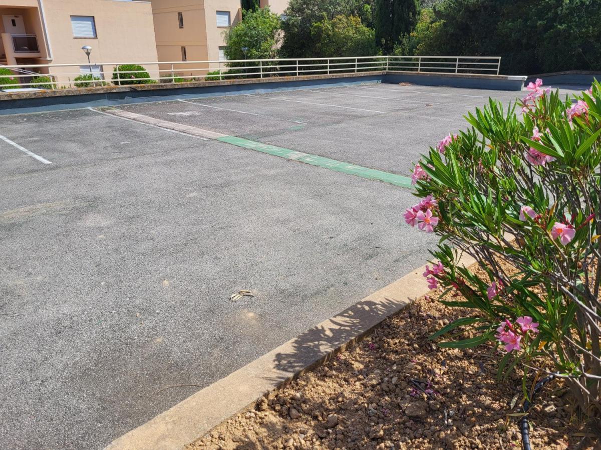 T2 Plage De Sable A 300M+ Parking Gratuit Bandol Bagian luar foto